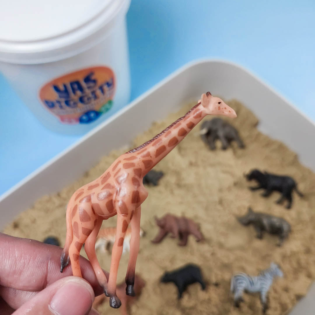 Wildlife Diggity Bucket