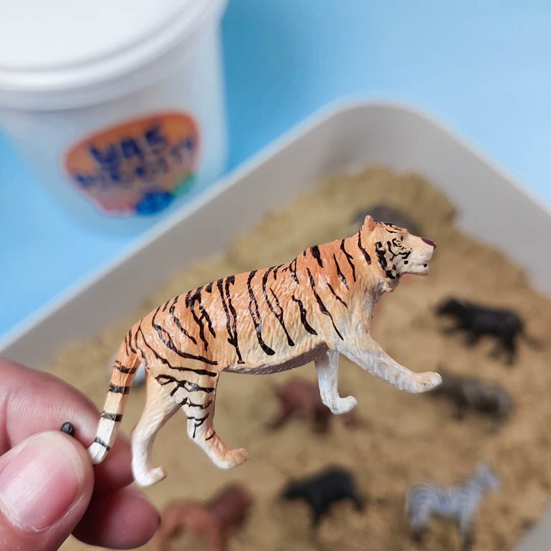 Wildlife Diggity Bucket